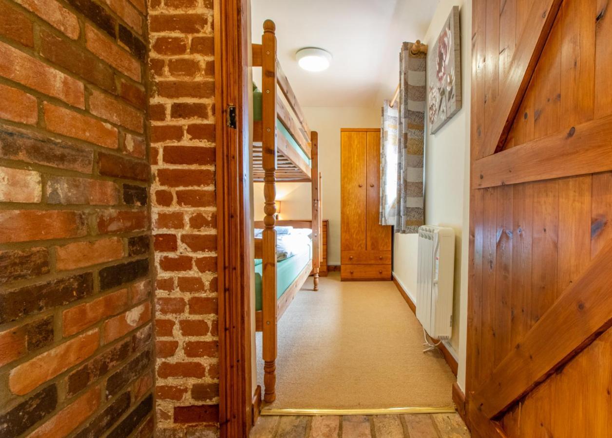 Laburnum Holiday Cottage Tunstead  Экстерьер фото